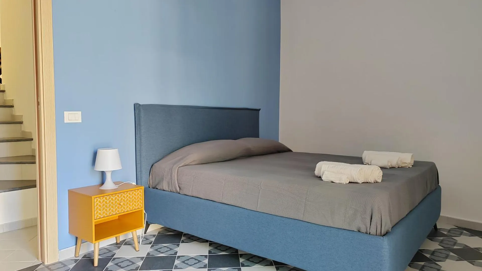 Ciuririvu Apartment Palermo 0*,