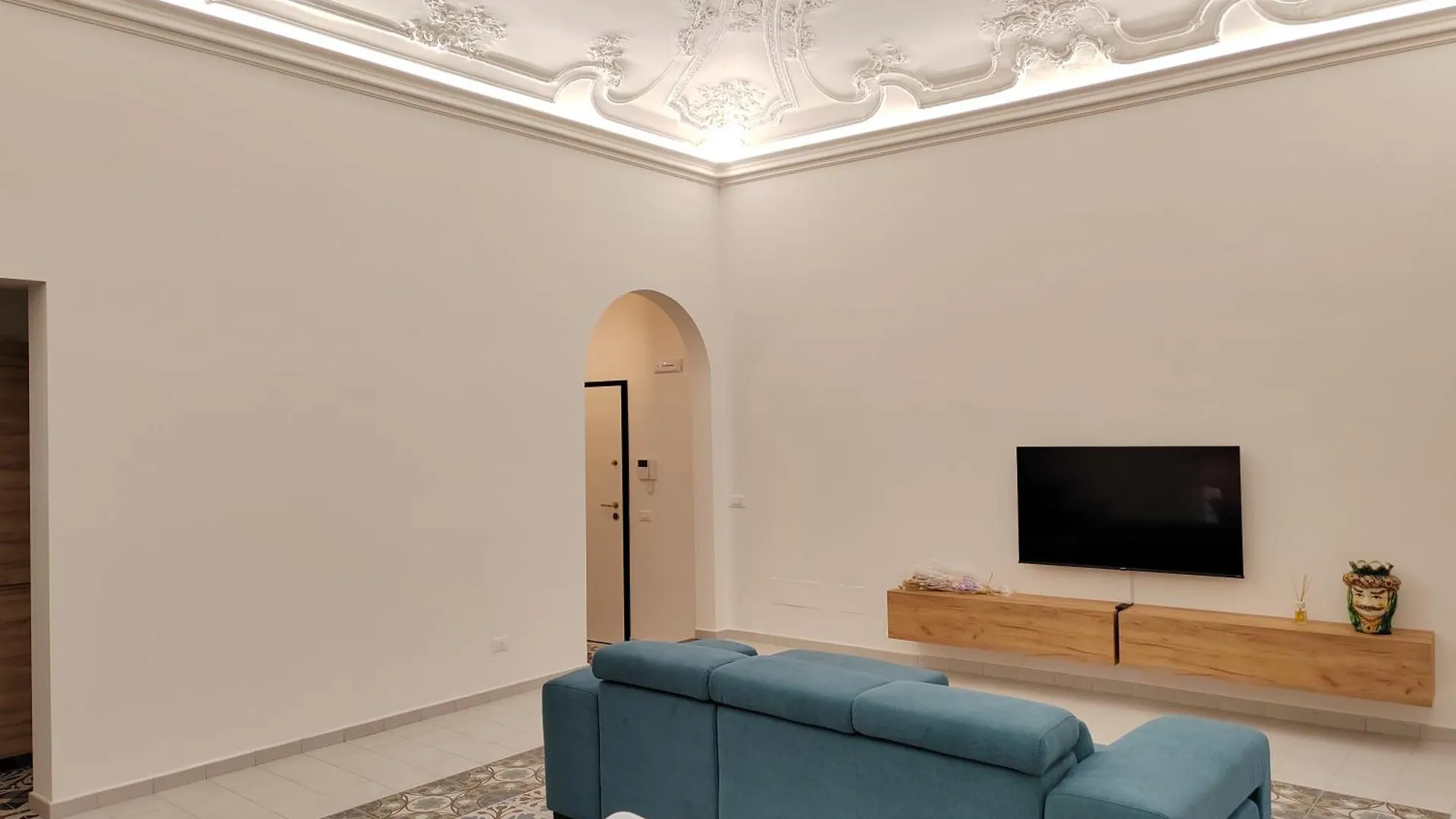 Ciuririvu Apartment Palermo