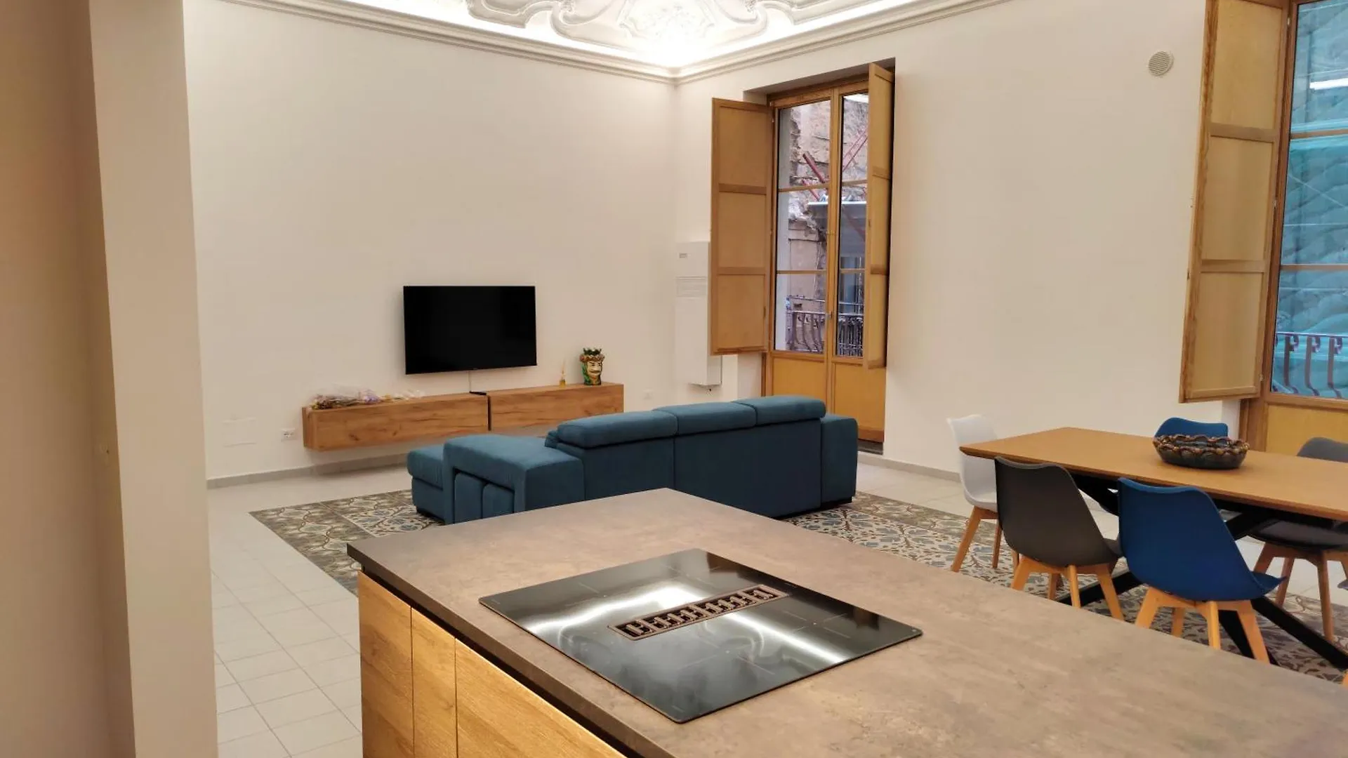 Ciuririvu Apartment Palermo